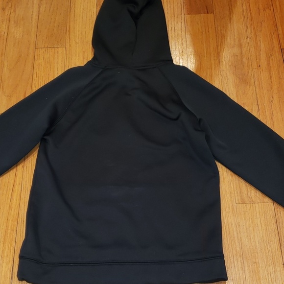 UNDER ARMOUR final sale - Picture 2 of 3